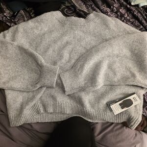 Classic Light Gray Crewneck Sweater — Soft Everyday Knit